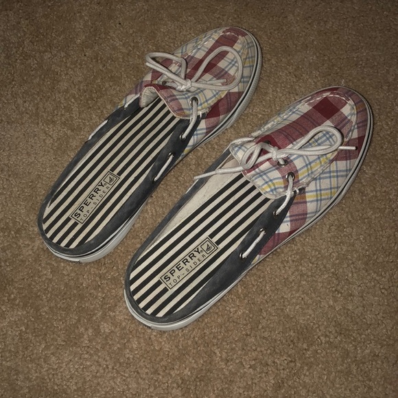 Women’s Sperry slide on sz 10M - Picture 2 of 3